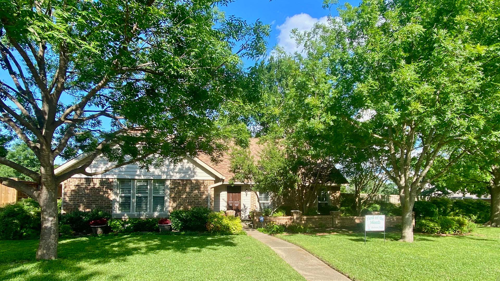 Yard of the Month – May 2025